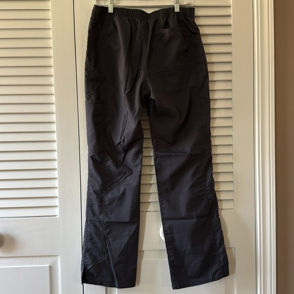 ✨ Cherokee Grey Scrub Pants – Size Small ✨ - Picture 4 of 4